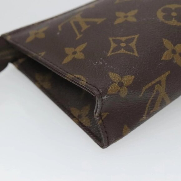 LOUIS VUITTON Monogram Poche Toilette 15 Pouch M47546 LV Auth 126311 - Picture 12 of 16